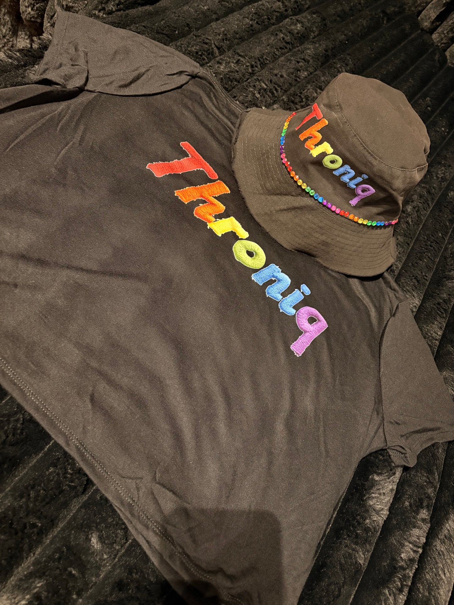 Throniq Crop Tee
