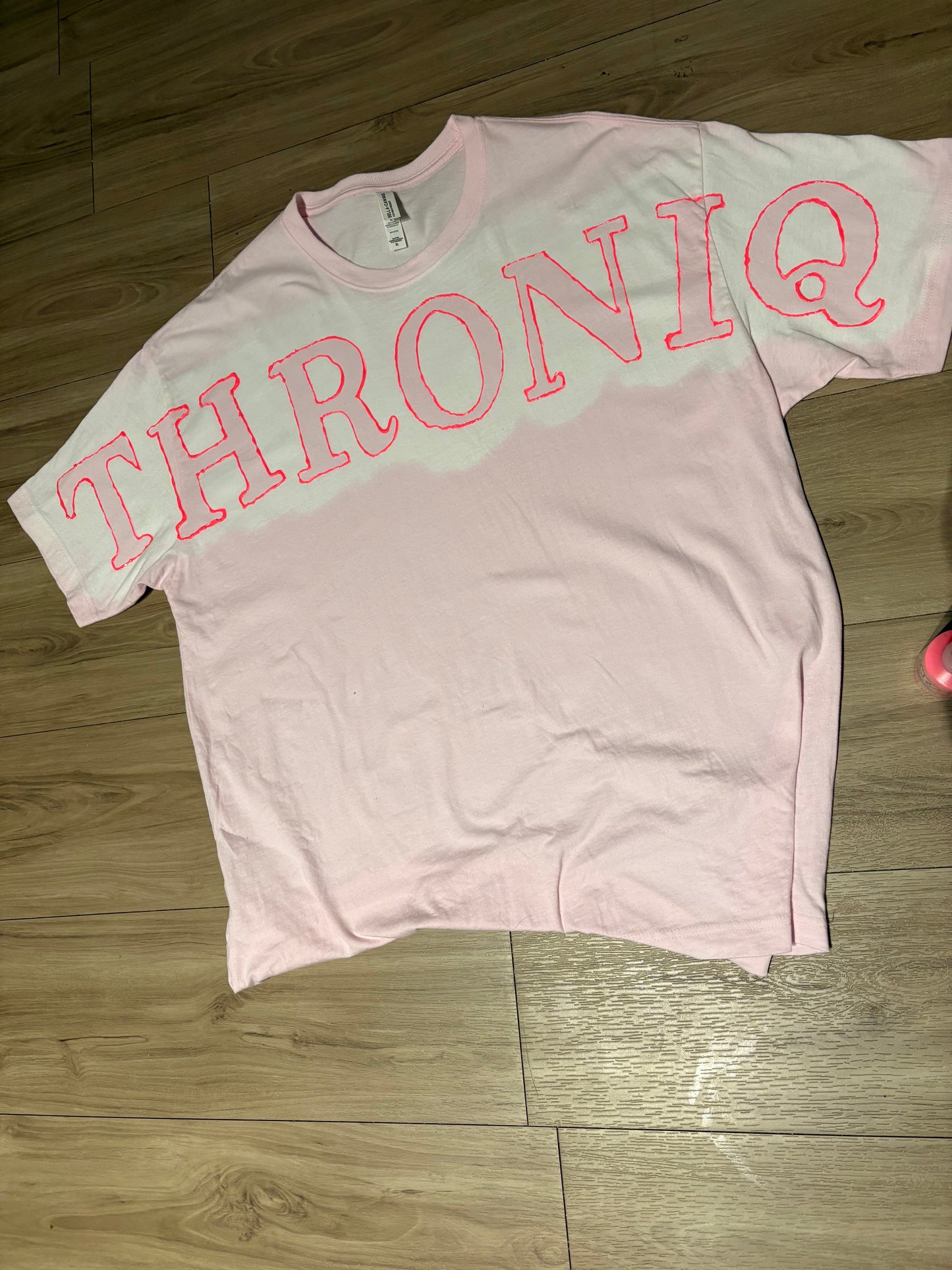 Throniq Puff Crest Tee